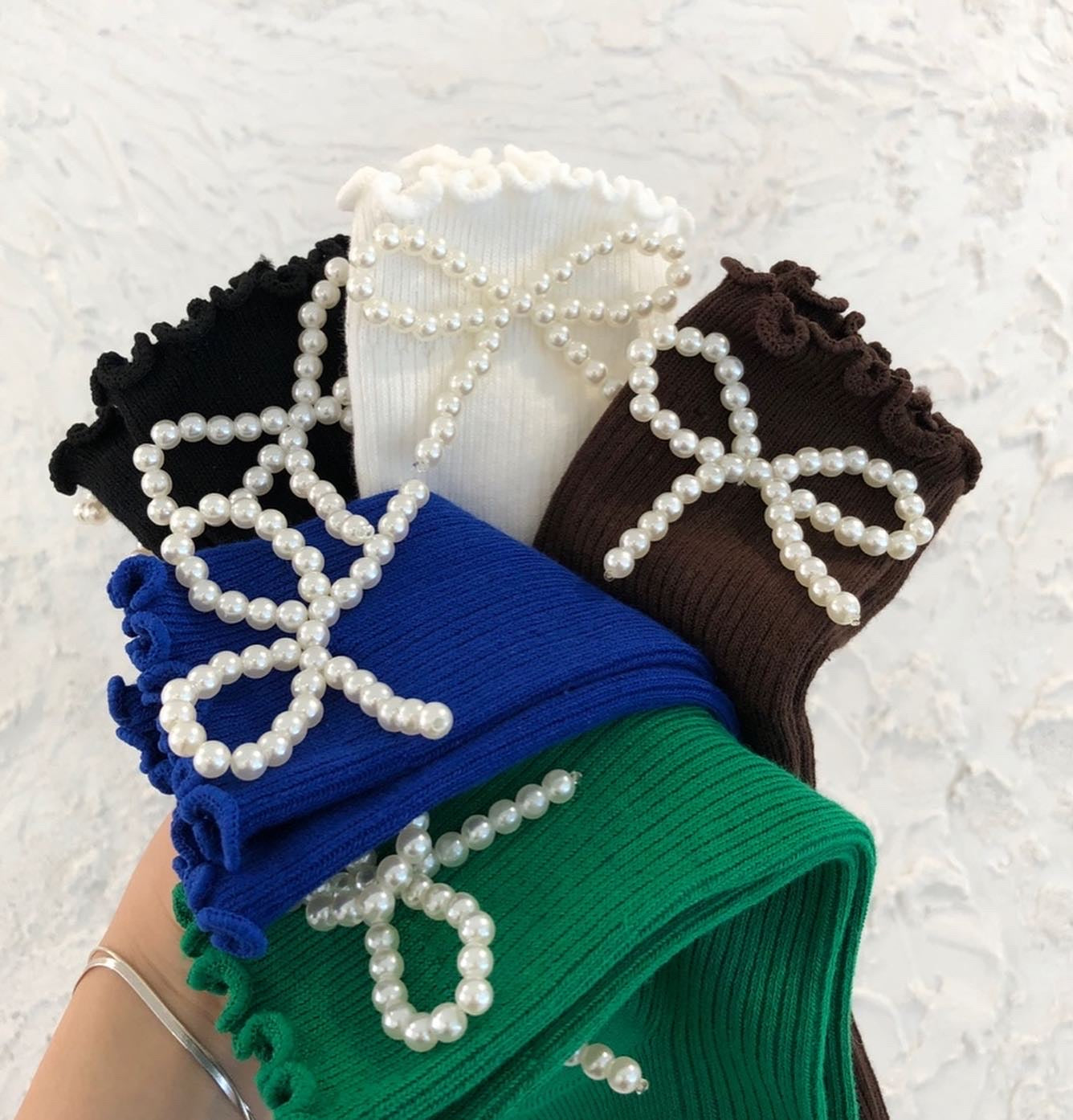 Pearl Ribbon Socks