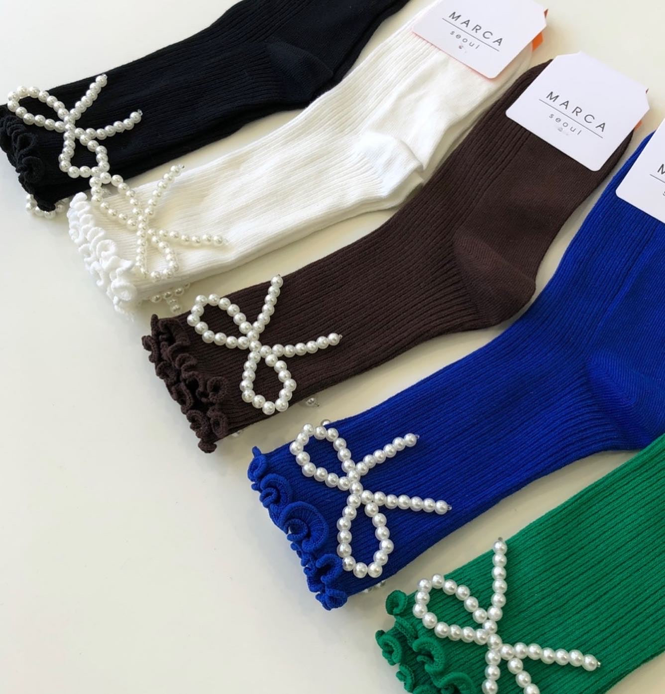 Pearl Ribbon Socks