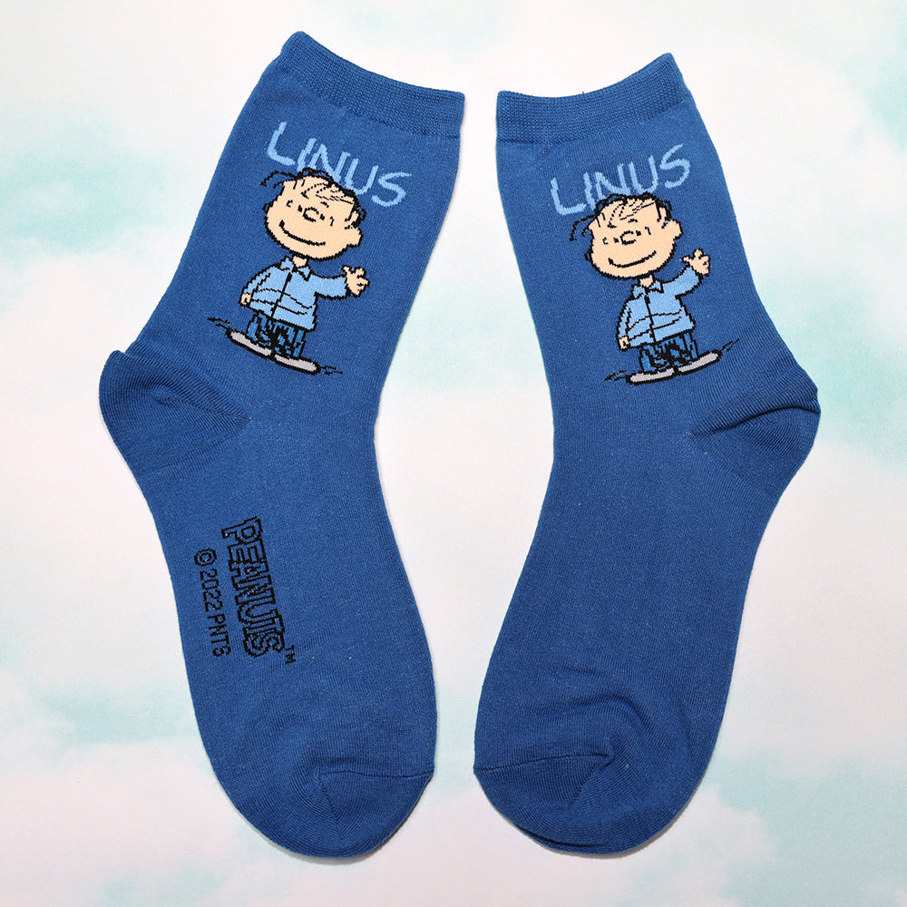 Snoopy and friends characters Solid Crew Socks