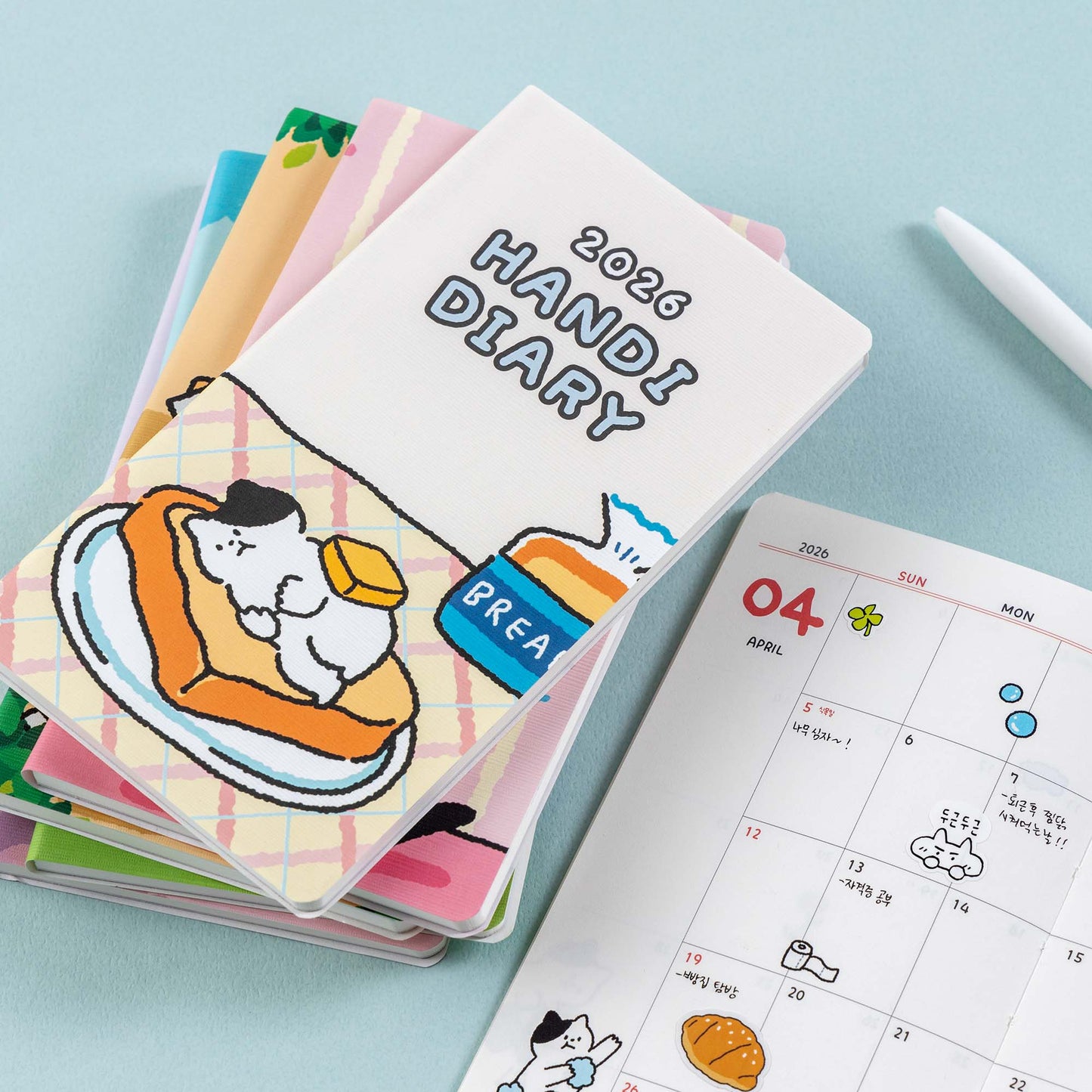 2026 Handy Diary — Cat-Themed Illustrated Planner (Random)
